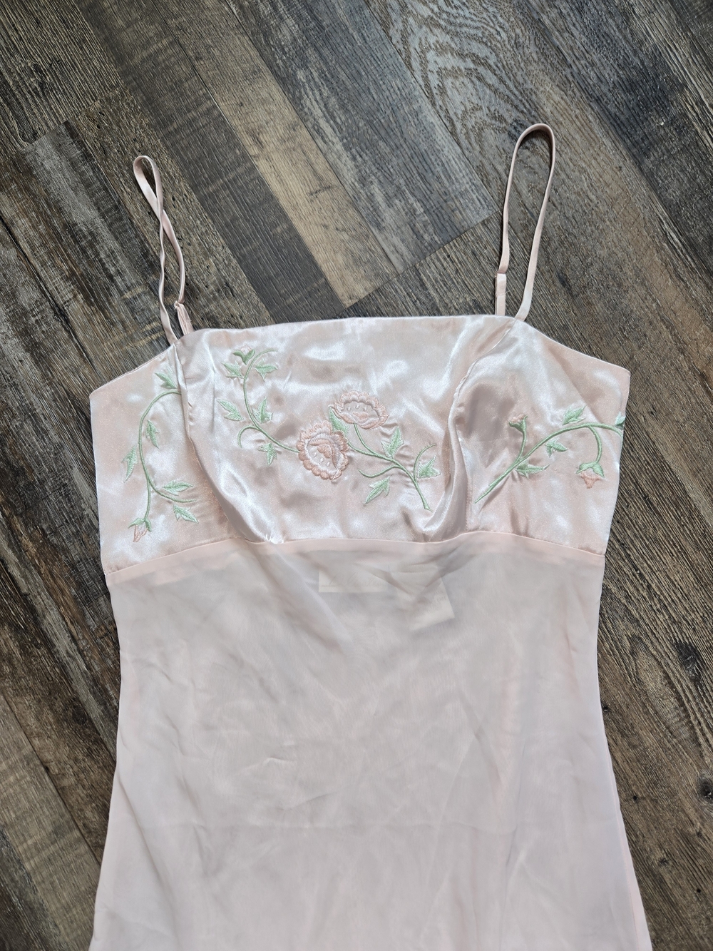 Vintage Delicates Blush Satin Chemise with Embroidered Bust - Picture 4 of 7